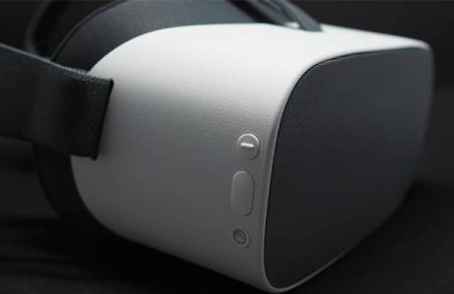 有了pico小怪兽2vr眼镜,单身狗的双十一也是很美好的