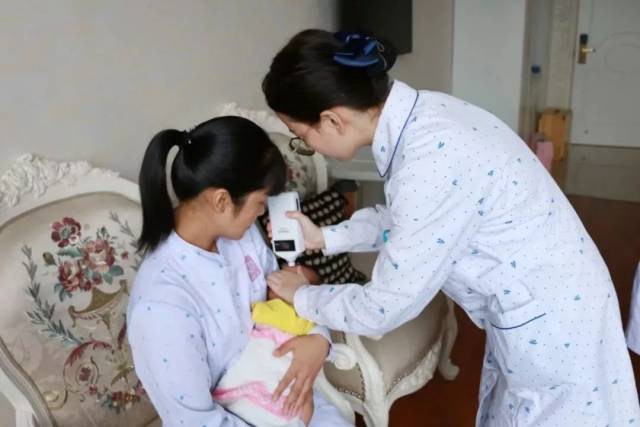 慈溪这个优雅的二胎妈妈,一怀孕就做了