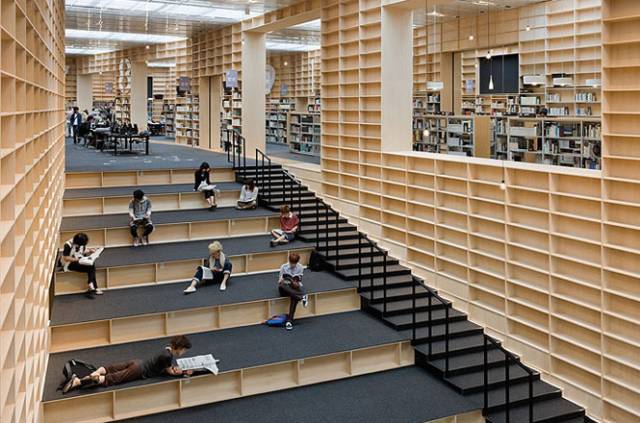 私立大学,武藏野美术大学为例