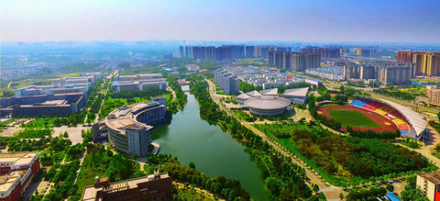 郫都区公园城市风景.