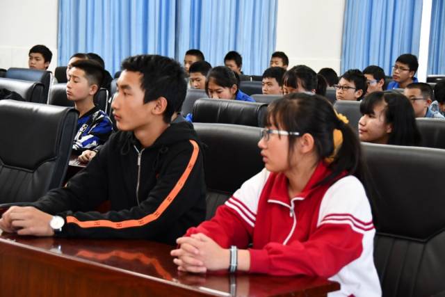 研究生支教团 | 凤庆分队:鲁史中学举行中山大学管理学院edp"西部励志