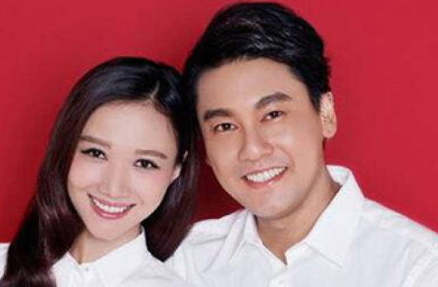 脸大怎么拍结婚证照片