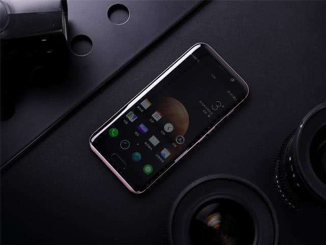 华为Magic2魔法现身,OPPO Find X有点尴尬,苹