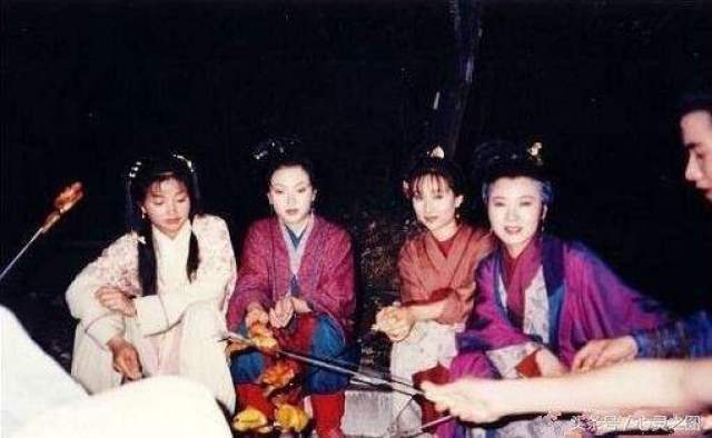 看了95版《神雕侠侣》的幕后花絮照片,你有什么感想呢?