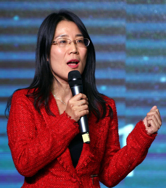 吴丽云副研究员主题演讲