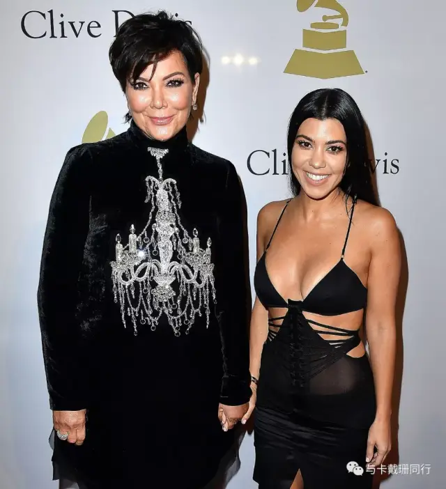 二,母亲克莉斯·詹纳 kris jenner