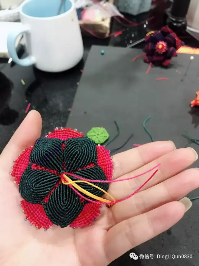 【编绳教程】边框和花朵,带珠花芯和多面体球等多款制作