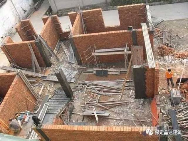 这4种建房子的方法,据说现在都流行最后一种