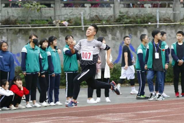 西充中学2018秋季田径运动会摄影特辑
