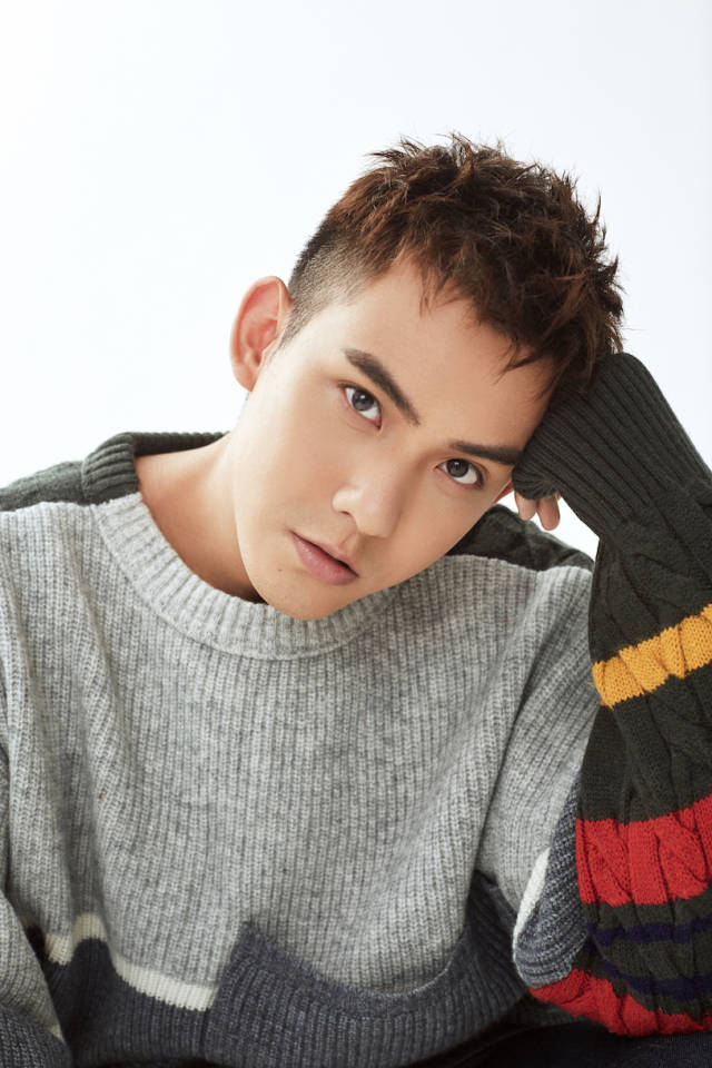 蔡振廷《倾世妖颜》完美收官 奶萌小君独坐帝