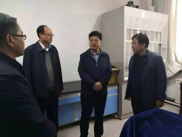 自治区生态环境厅领导调研青铜峡市环境保护工作