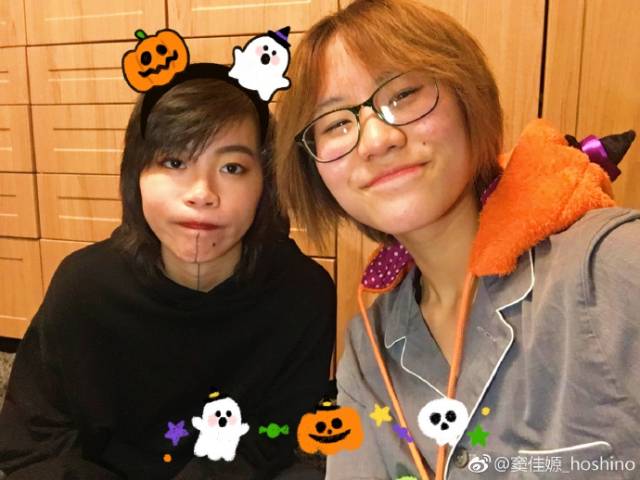 窦唯二女儿"出道"拍杂志照,五官清秀,颜值远胜姐姐窦靖童