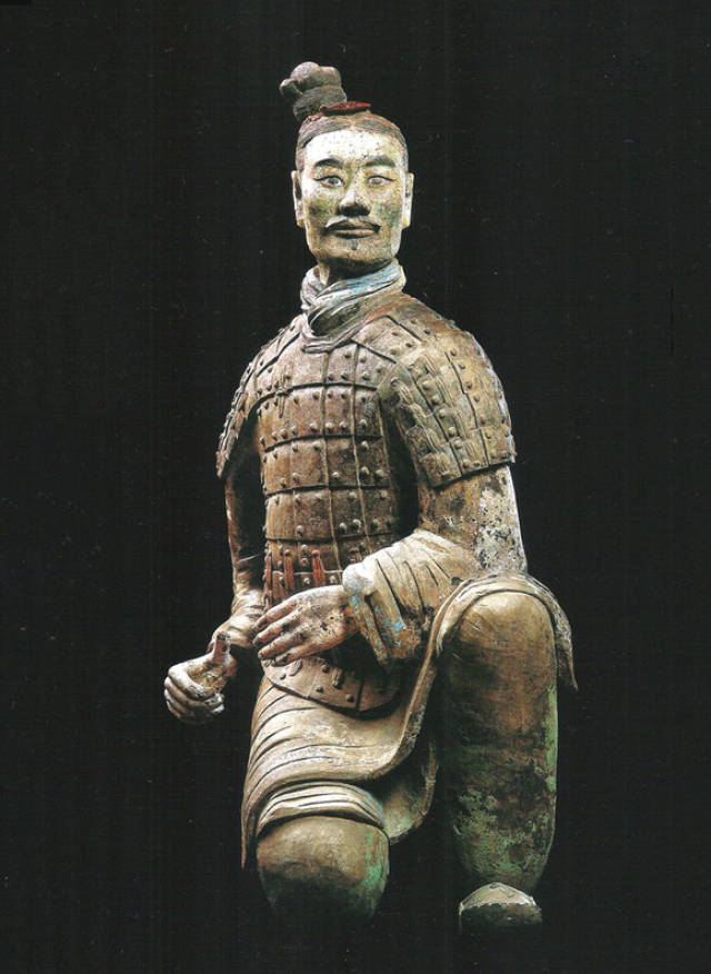 世界第八大奇迹中的未解之谜——秦兵马俑中最诡异的一尊兵俑