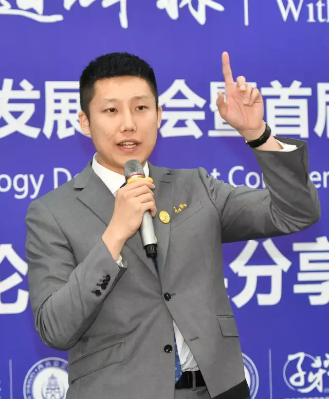 光珀智能科技创始人兼首席执行官白云峰