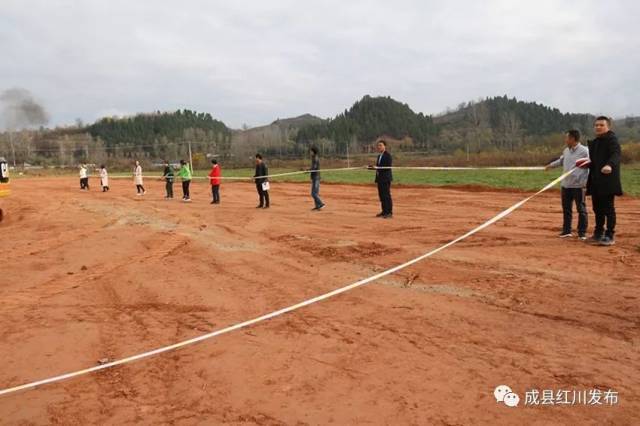 昨日,陇南成县红川镇对西成经济开发区红川园区项目用地进行强制征收