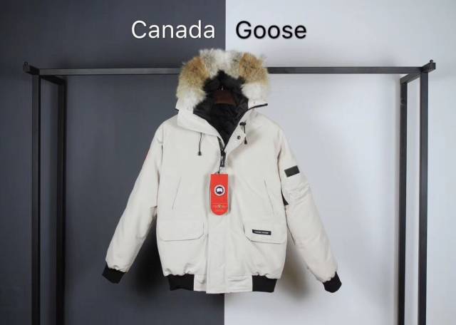 穿canada goose/ 加拿大鹅羽绒服的男生,帅到被人砍!