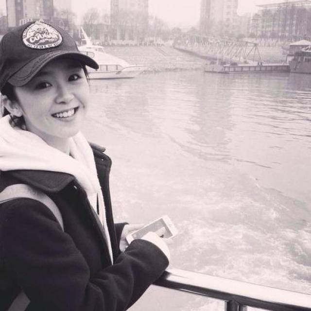 《将夜》女主角,神似中国第一女警花,学历令