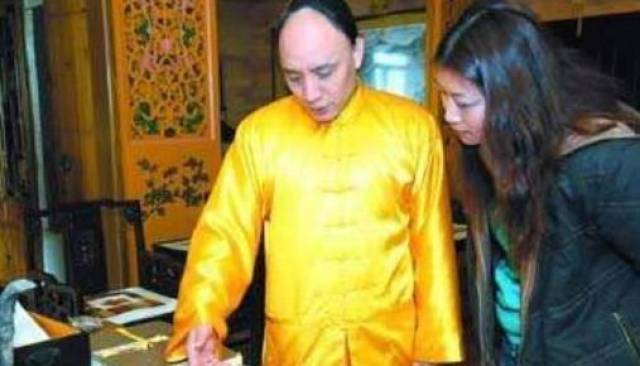 在娱乐圈打拼的她是真正的大清皇室后裔,为何