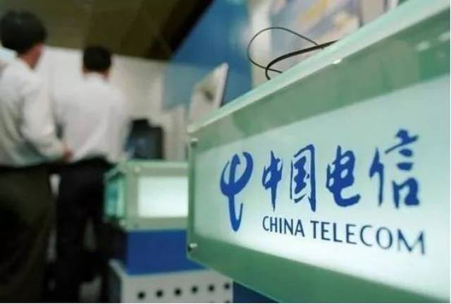 百度“挂”了?PC端、APP打不开;虎牙直播推AI智能弹幕功能