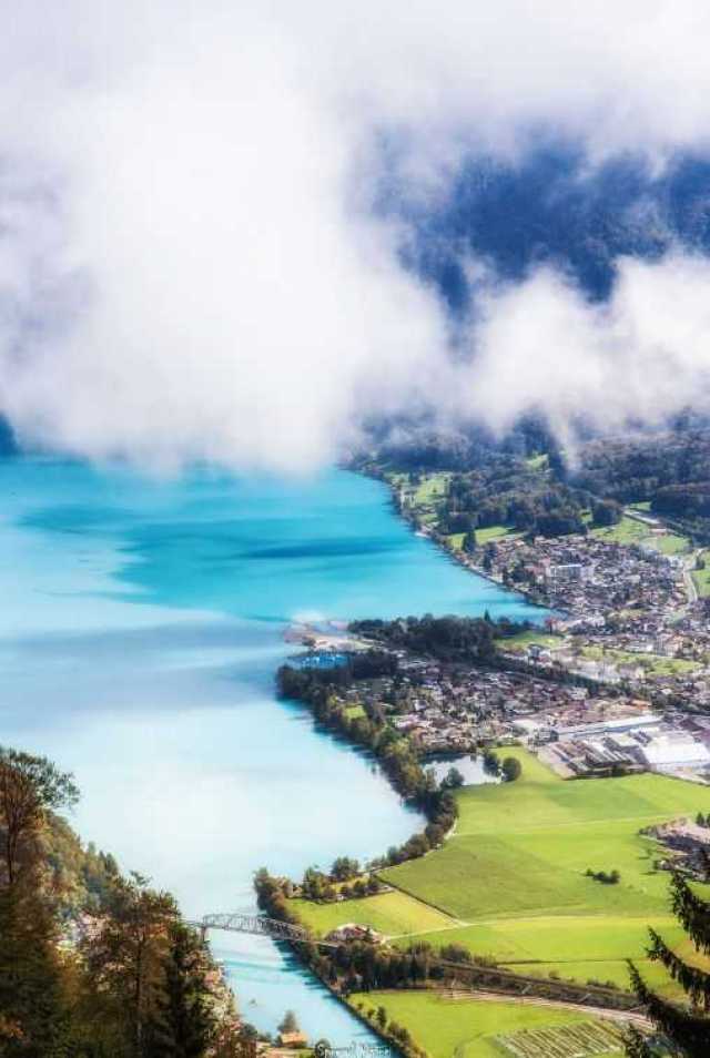 抖音上获赞100w 的旅行视频,瑞士小镇---因特拉肯