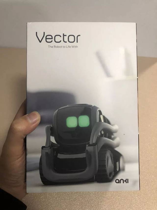 vector 开机评测-有趣的语音互动助手机器人来啦!