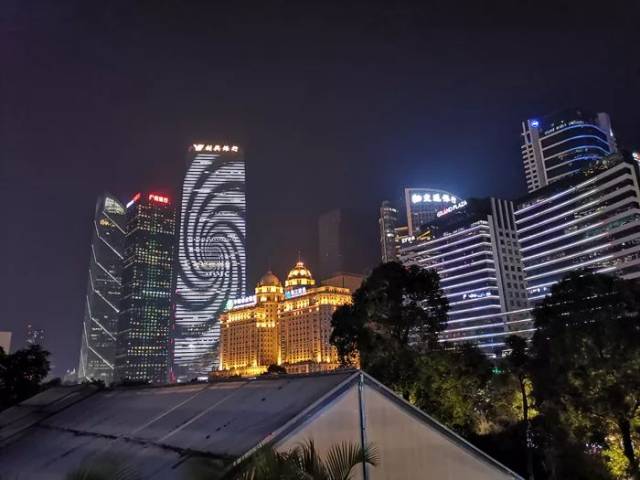 华为mate      夜景模式