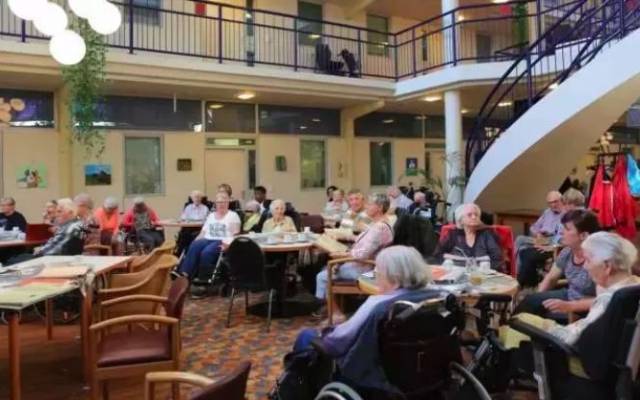 【国际资讯】荷兰生命公寓,给老人最好的生活方式就是给予他们快