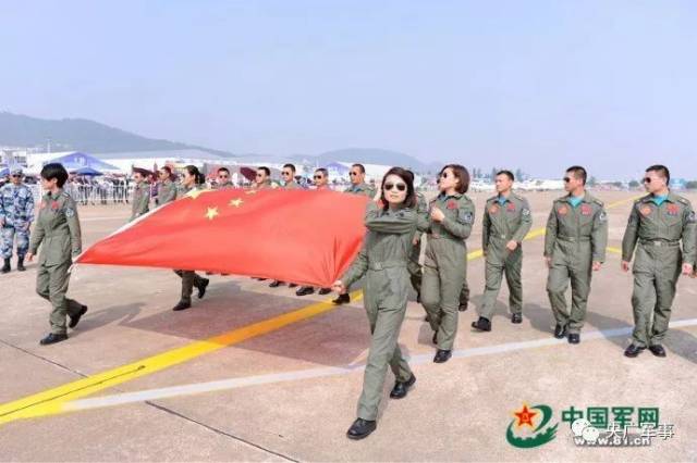 余旭,我们替你看到了一个更强大的中国空军!