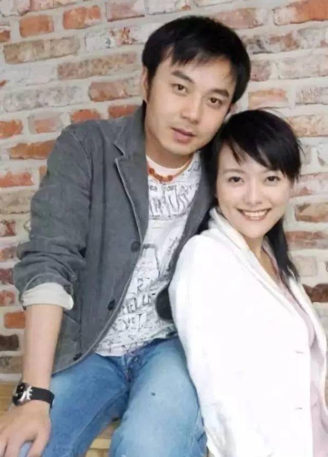 杨乐乐晒汪涵结婚12周年全家亲密照!深扒汪涵如何事业