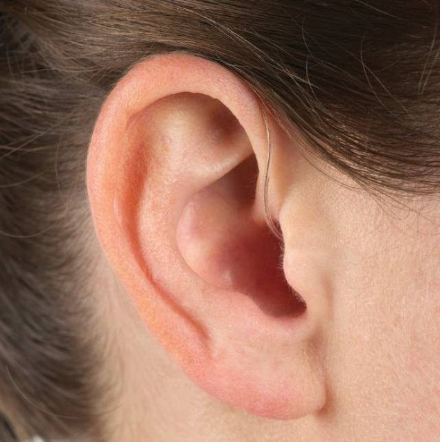 耳朵只能听声音吗它的医学价值还很多!