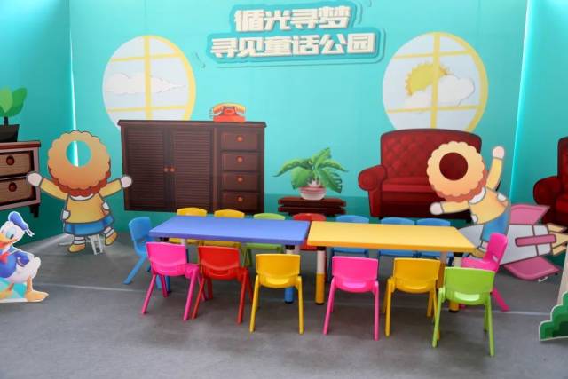 亲子的欢聚一刻 或许不需要昂贵的游乐园门票 不需要精致的游戏玩具