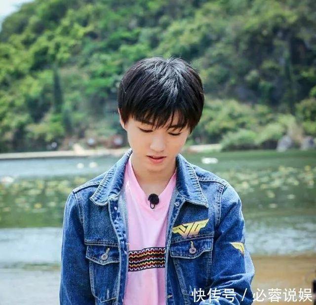 王俊凯没有搂着杨紫,也没有牵着她的手,粉丝有细节为证