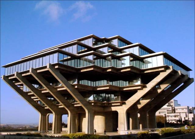 ucsd 图书馆   图片来自google