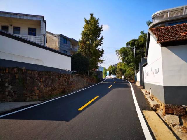 嵊州丨农村道路提升改造的"美丽答卷",也许就在这几张
