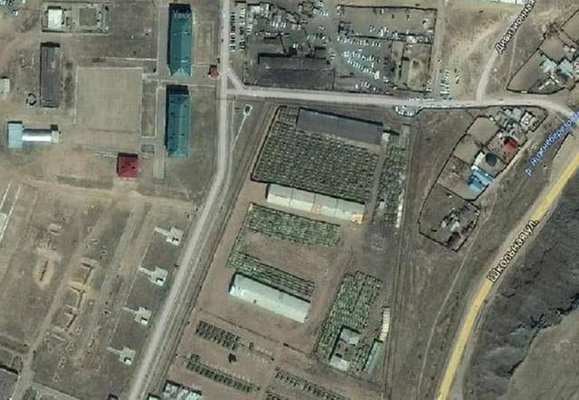 前苏联给俄罗斯留下的陆军基地,密密麻麻的全是主战坦克