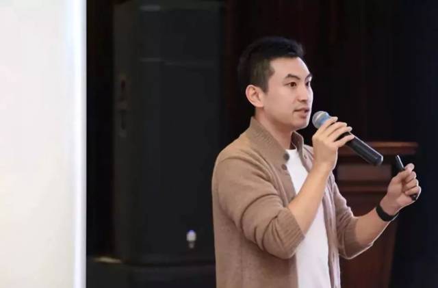 咪蒙4天赚500万：为什么说不会写作的你，正在丧失核心竞争力？