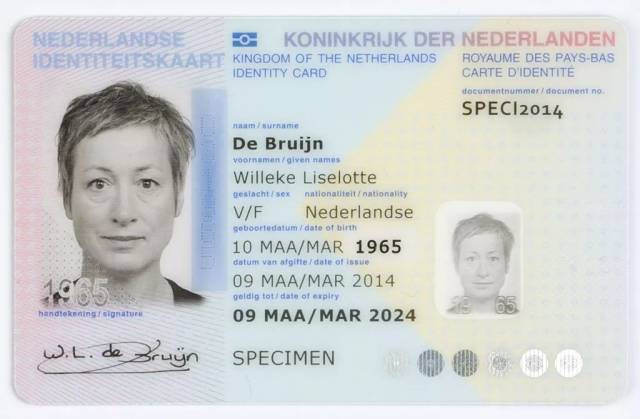 在荷兰,所有公民在领取护照等文件时候,都清楚他们的生物特征是被记录