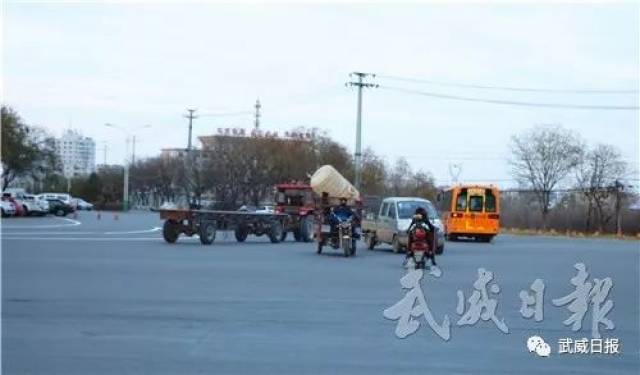 凉州区高坝镇台庄十字是进入武威城区的必经路口之一.