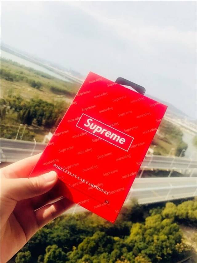 supreme蓝牙耳机跑步依旧聆听音乐!