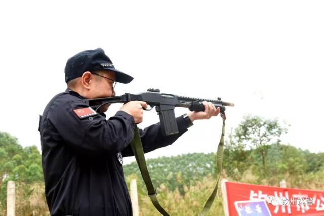 【冬训特辑】钦州警营 "尖刀队"大练兵,火力全开燃爆初冬