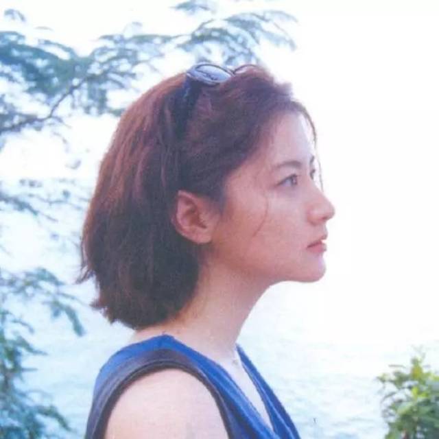 火花》的剧照,和车仁表李景荣合作的一部经典婚姻类电视剧,剧中李英爱