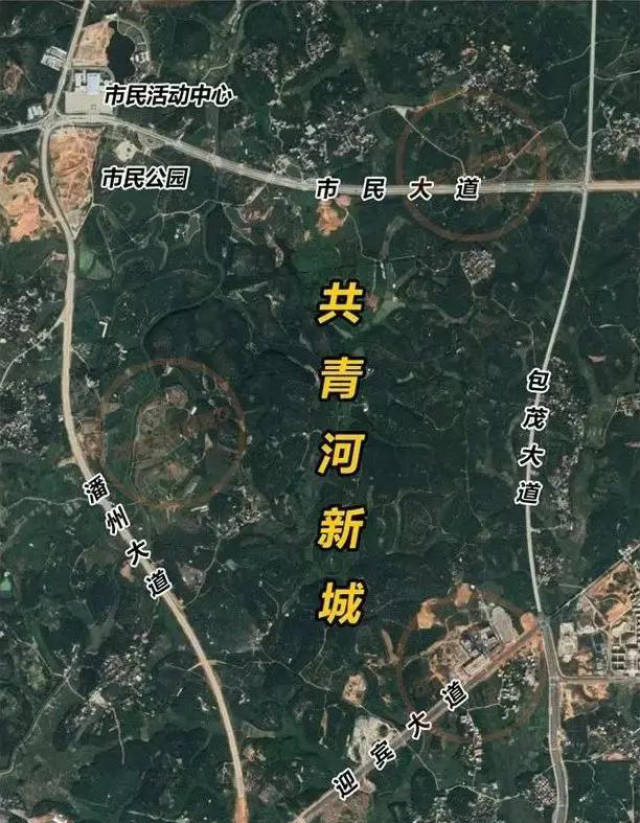 市民大道与潘州大道交汇处,市民中心,市民公园和崇文学堂尽收眼底