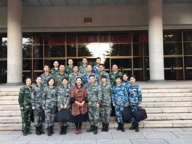 【诗歌讲座】诗人阿紫:走进中国人民解放军国防大学军事文化学院(原