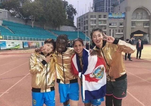 苏宁女足门神彭诗梦赛季五佳扑救!