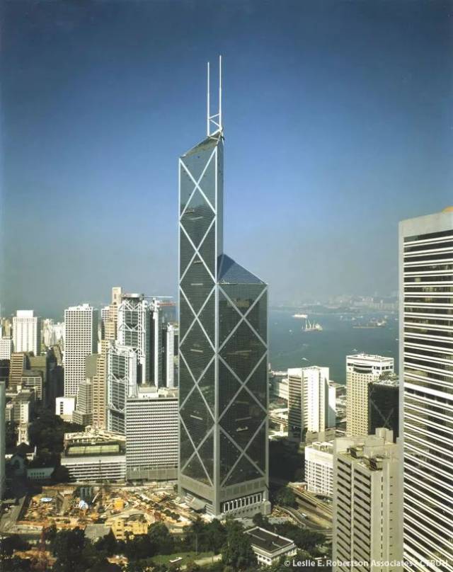 贝聿铭与香港中银大厦,看香江建筑刀光剑影,笑傲江湖