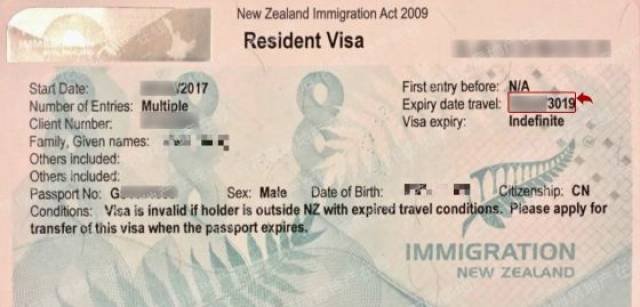 新西兰PR到手,这名华人却发现他的签证纸暗藏