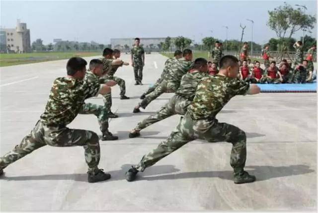 真正的特种兵,作为“兵中之王”,到底能“单挑”多少人?网友: