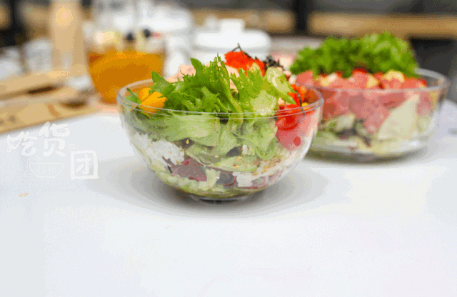 开业一个月就被评为大众点评第1名!这家网红店还有Ins上最火的波奇饭!