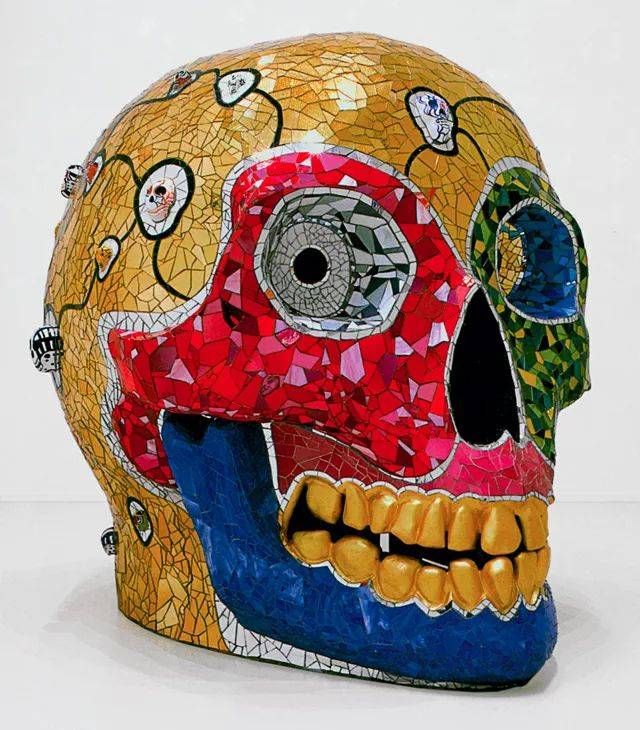 妮基·桑法勒 niki de saint phalle | 从极端到欢乐