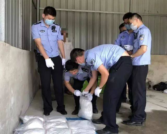一个细节让毒贩露马脚,厦门翔安警方成功破获一起重特